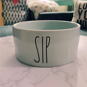 Rae Dunn 💙 SIP Water Bowl 😻🐶